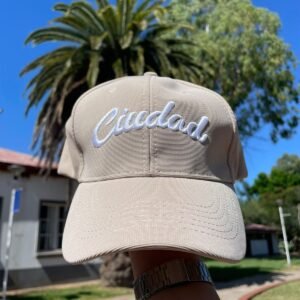 Gorra ciudad beige